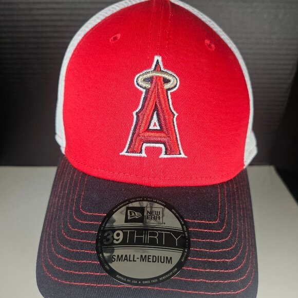 New Era 39 Red, White, Navy Silver Los Angeles Angels of Anaheim Collection Cap - Picture 1 of 11